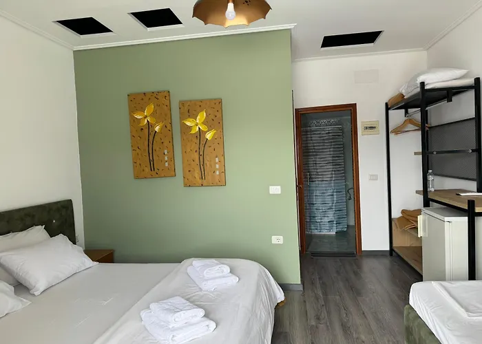 住宿加早餐酒店 Onhezmi Sarandë